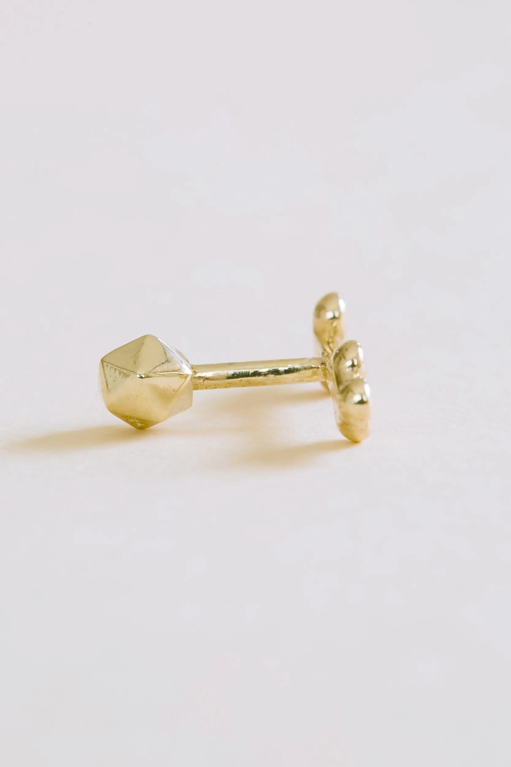 14k Gold Central Cz Triangle Stick Bar Barbell Ear Stud Earring Piercing