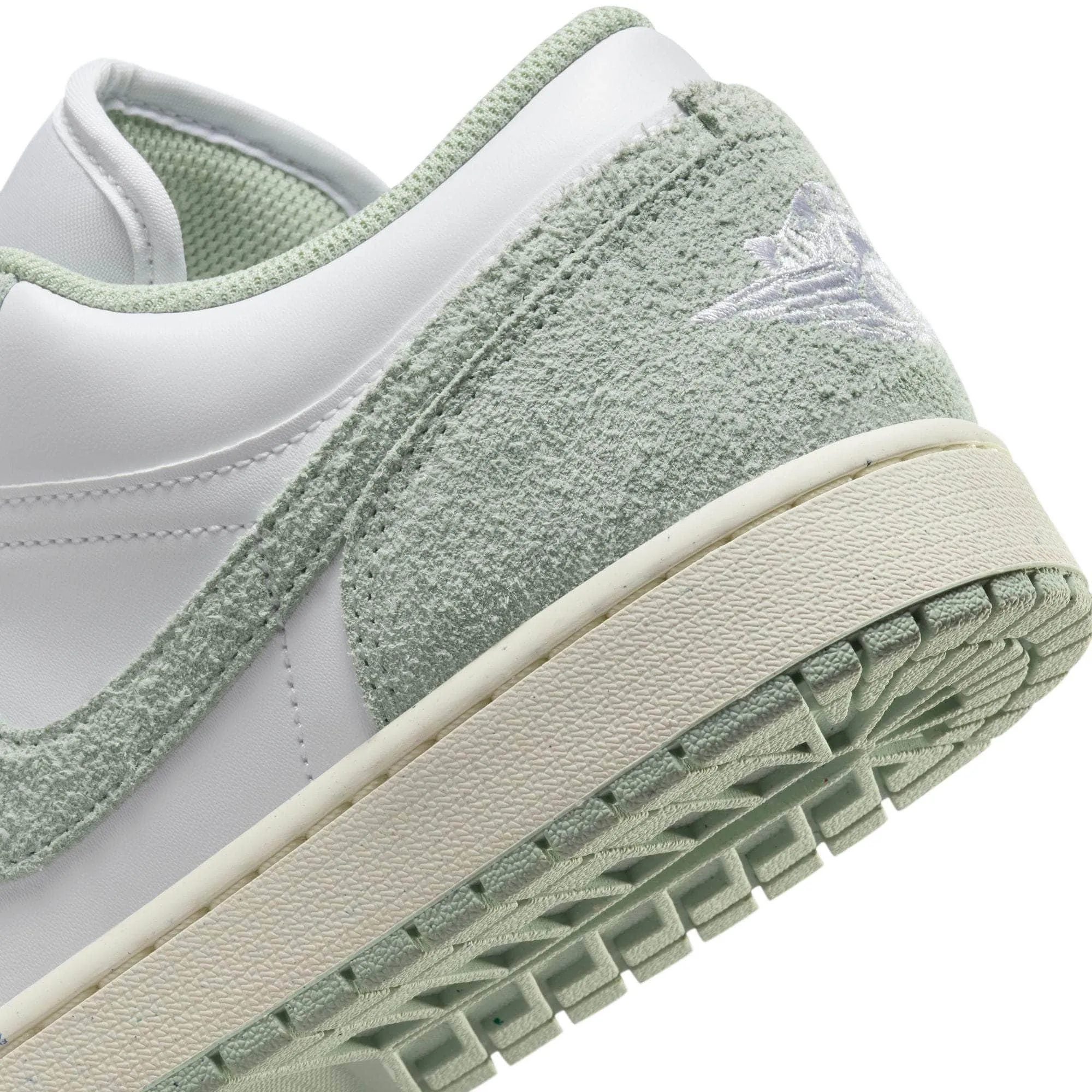 Air Jordan 1 Low "Light Green" - Men's