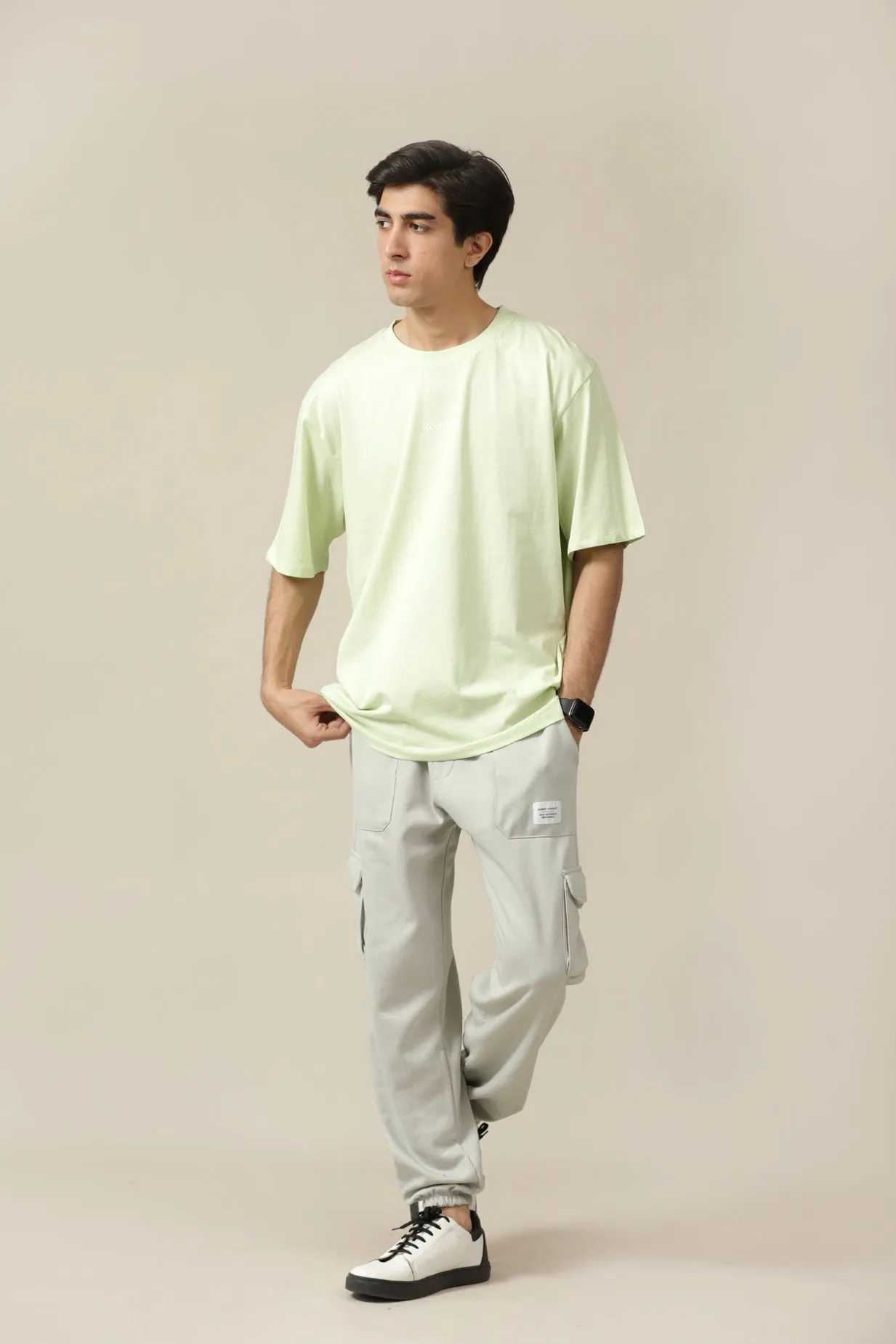 BAGGY FIT GRAPHIC TEE