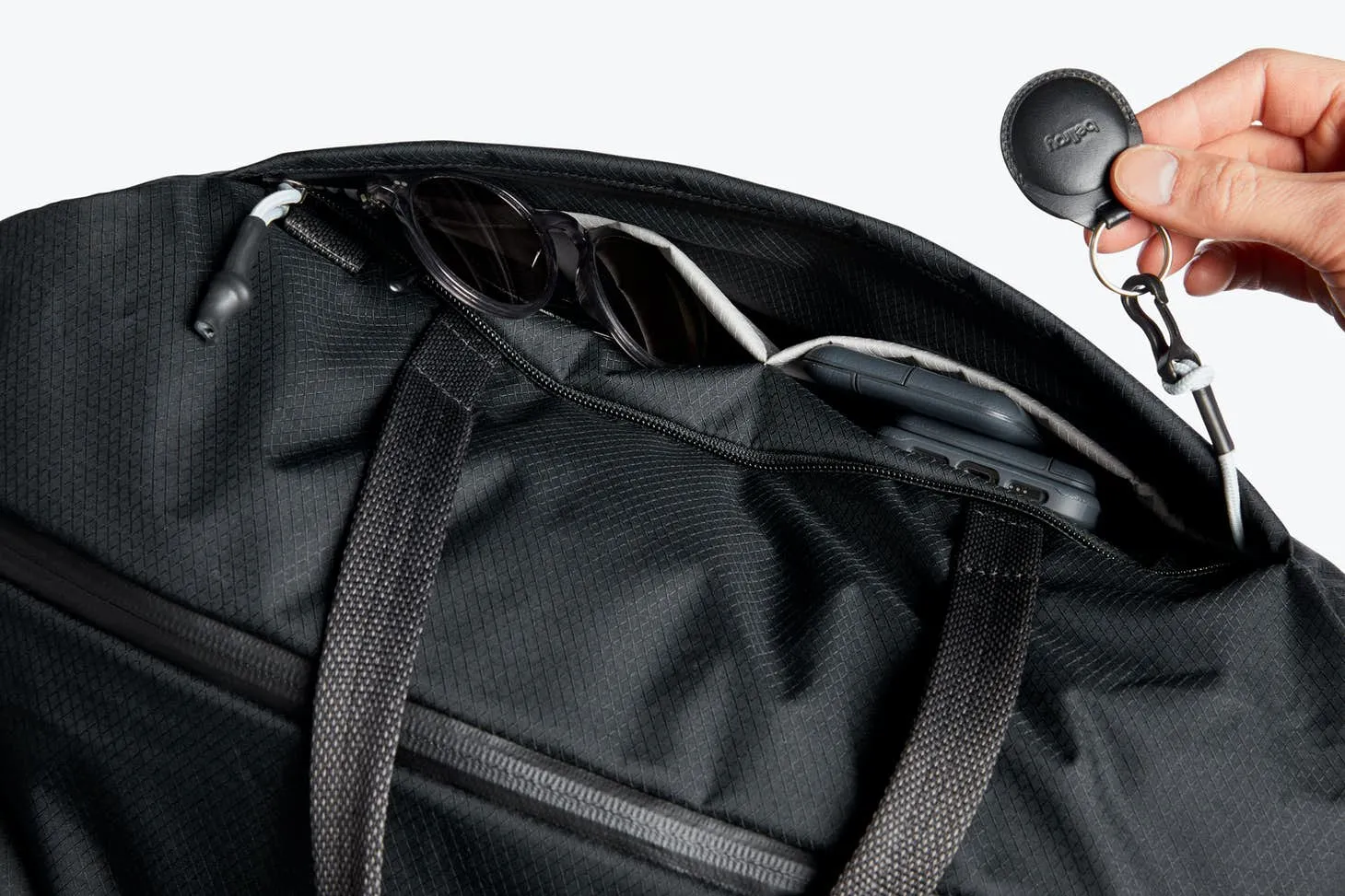 Bellroy Lite Duffel | Shadow (Leather Free)