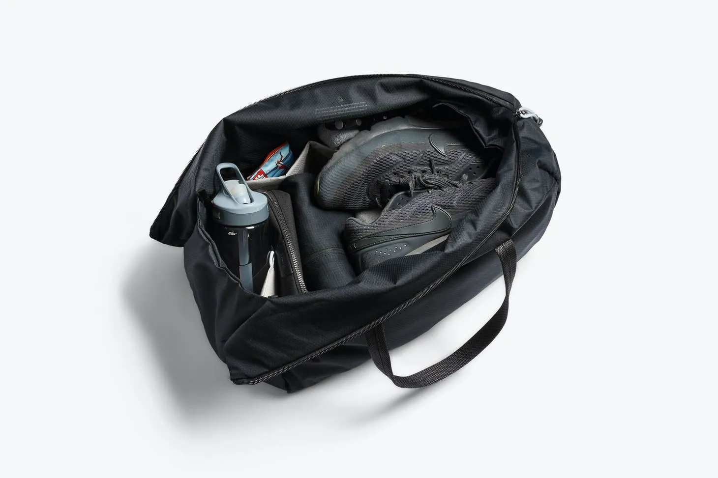 Bellroy Lite Duffel | Shadow (Leather Free)