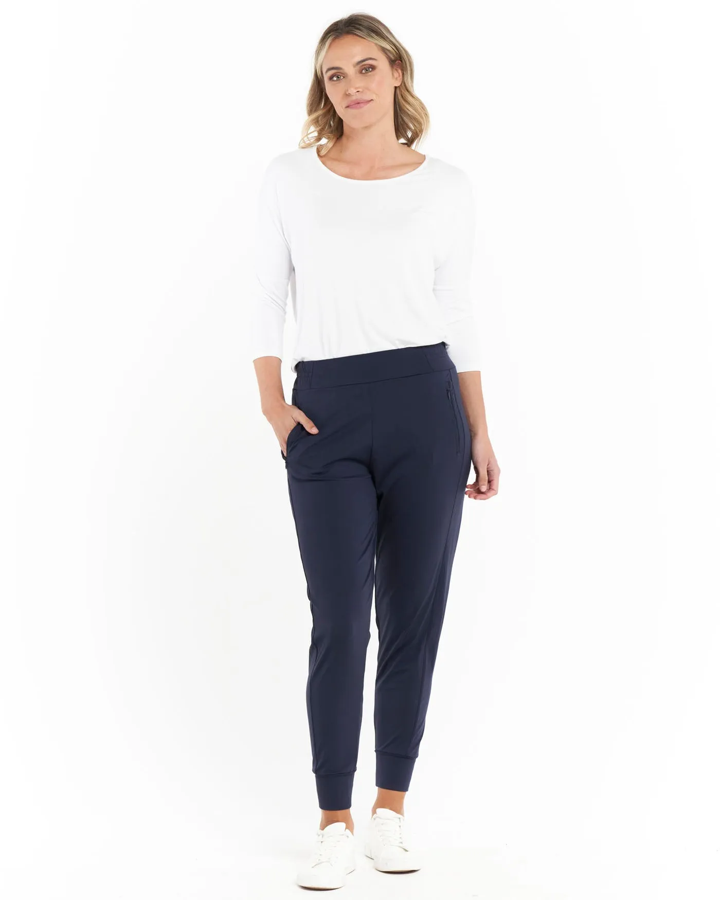 Betty Basics Hallie Hybrid Joggers Navy