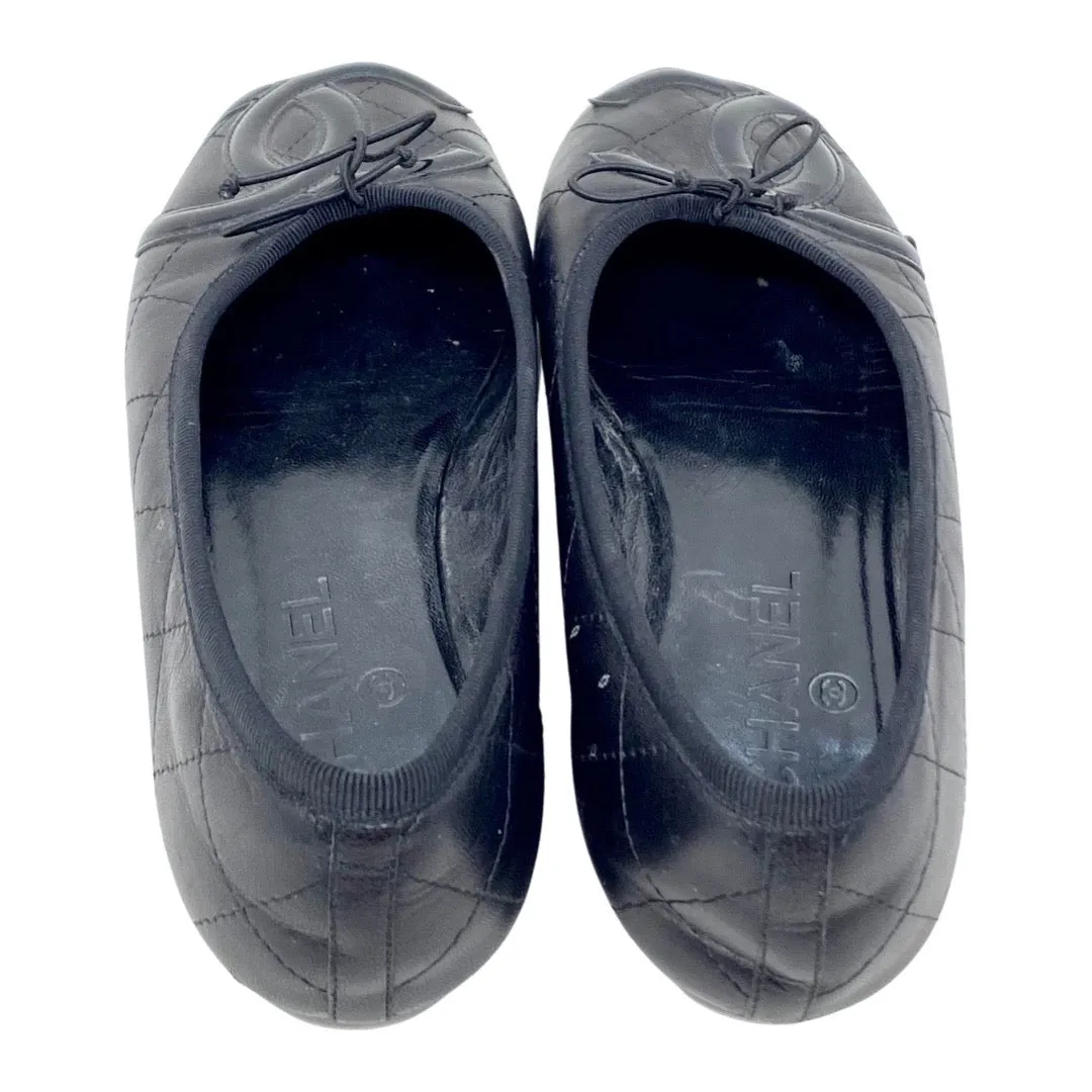 CHANEL Black Leather Quilt Cambon Ballet Flats Size 38 | 7.5 G24712