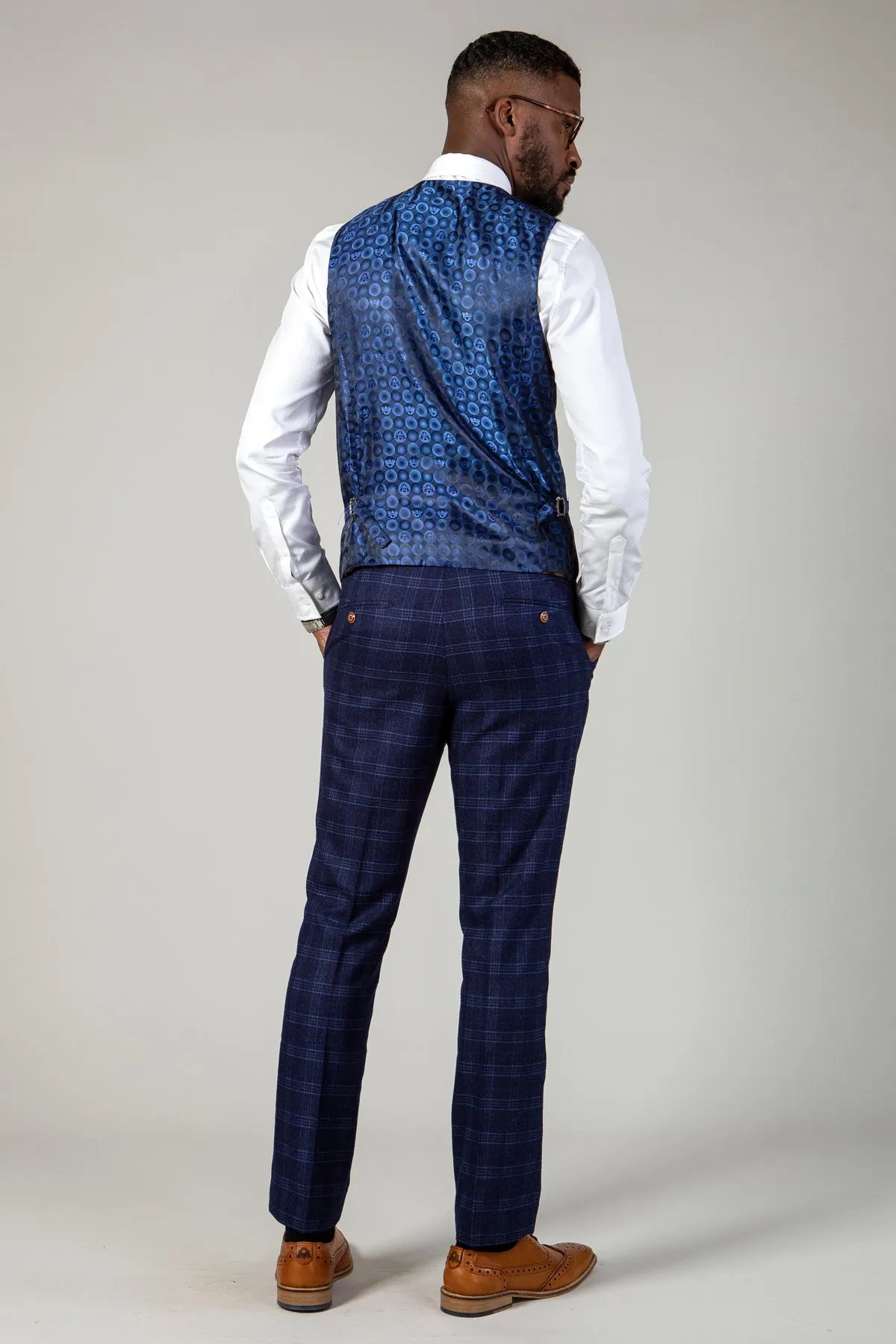 CHIGWELL - Blue Tweed Check Three Piece Suit