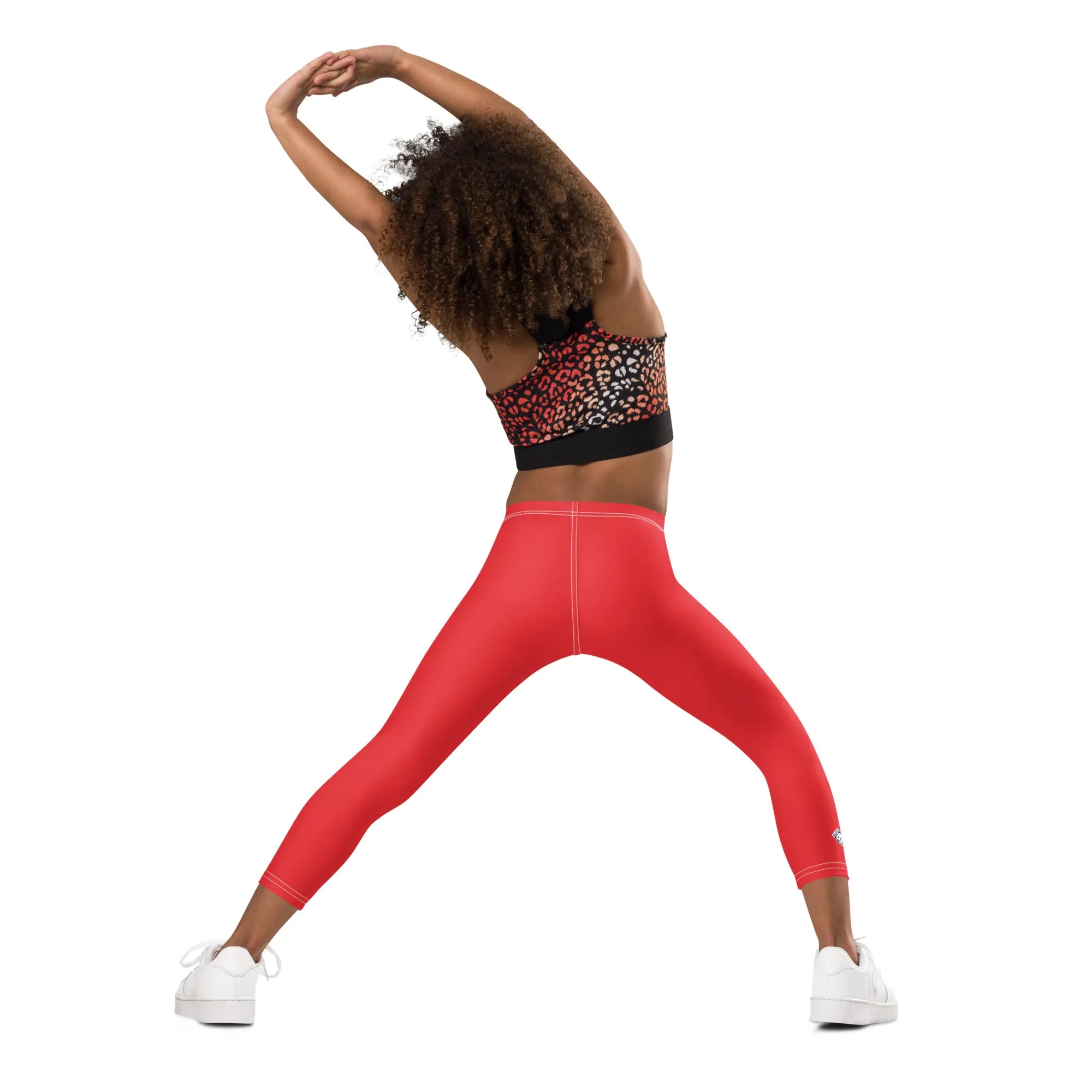 Colorful Comfort: Girls' Active Leggings in Solid Hues - Scarlet