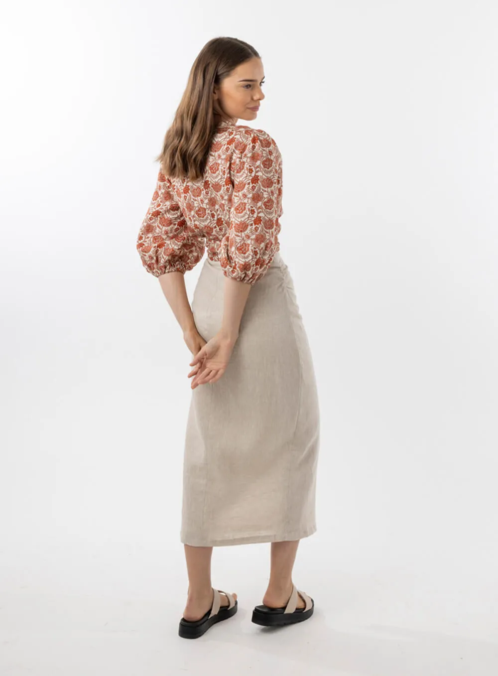 Esmae Skirt-OATMEAL