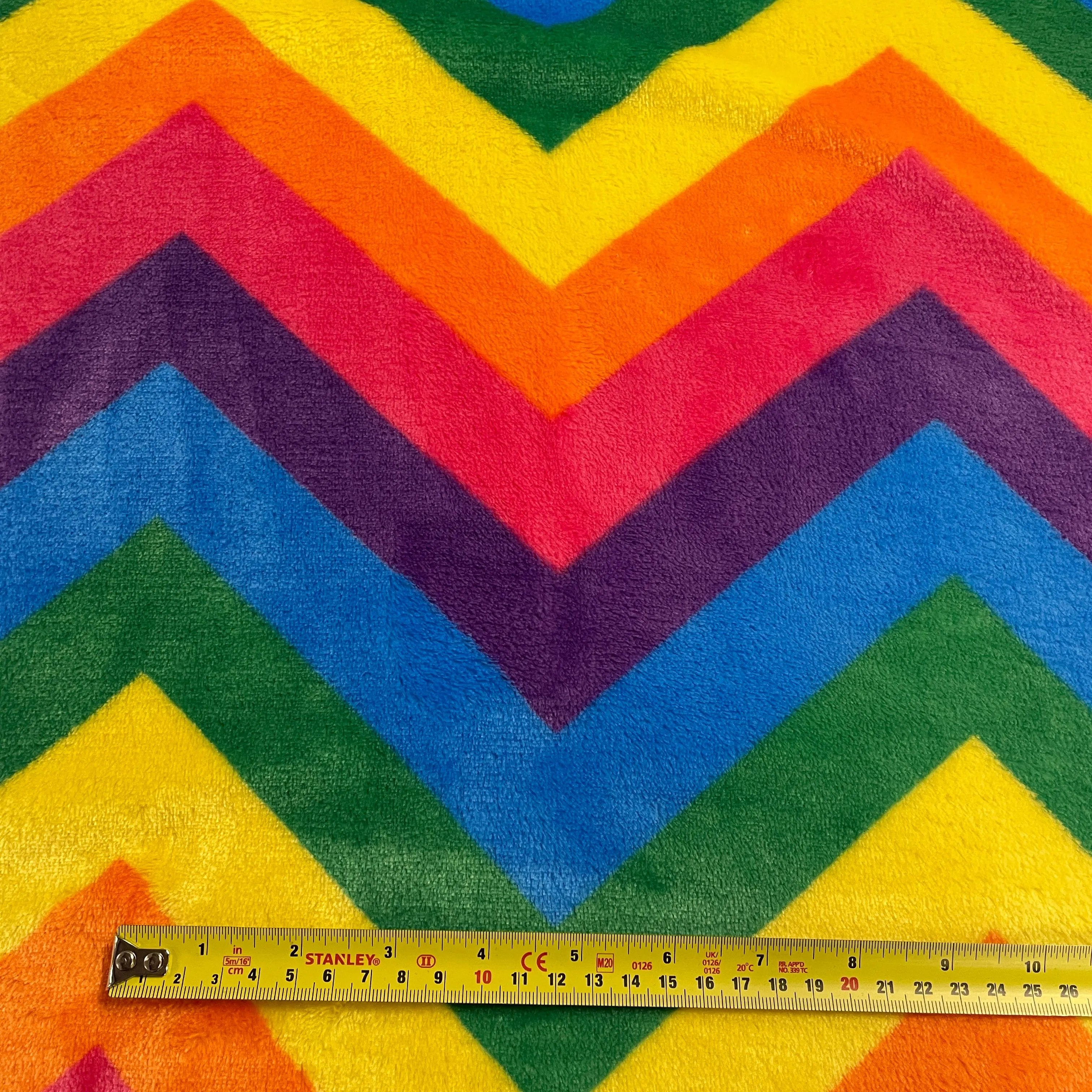 FS924 Rainbow Zigzag Cuddle Fleece Fabric