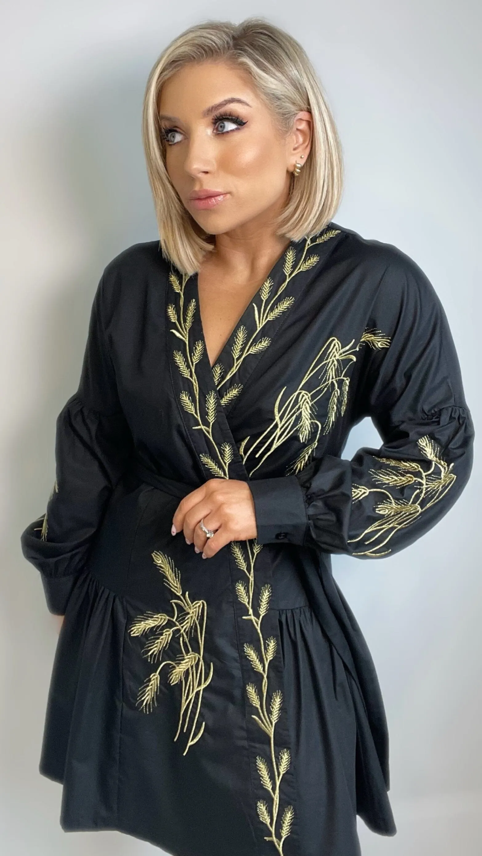 LYNNE EMBROIDERED WRAP DRESS - BLACK