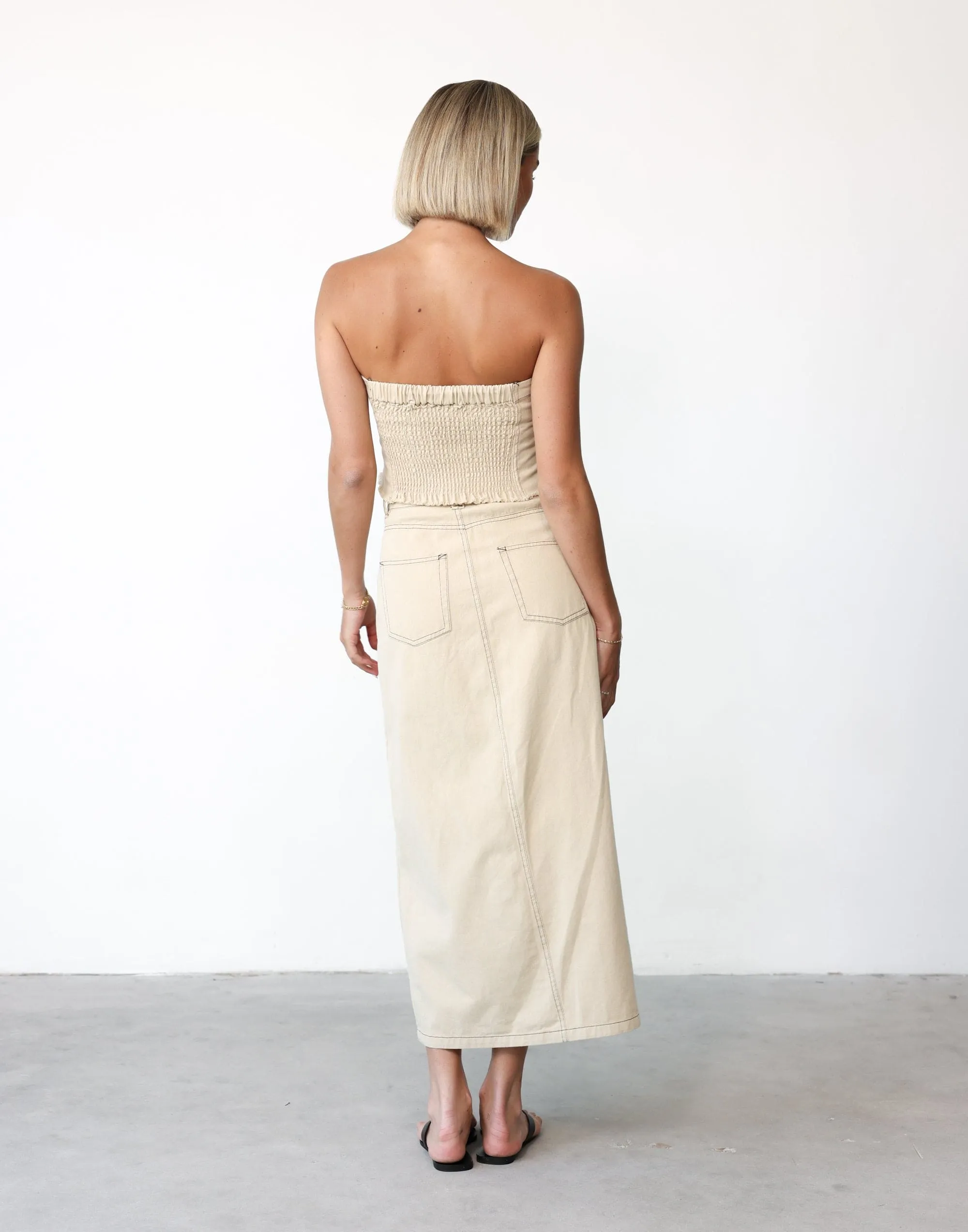 Shrina Maxi Skirt (Beige)