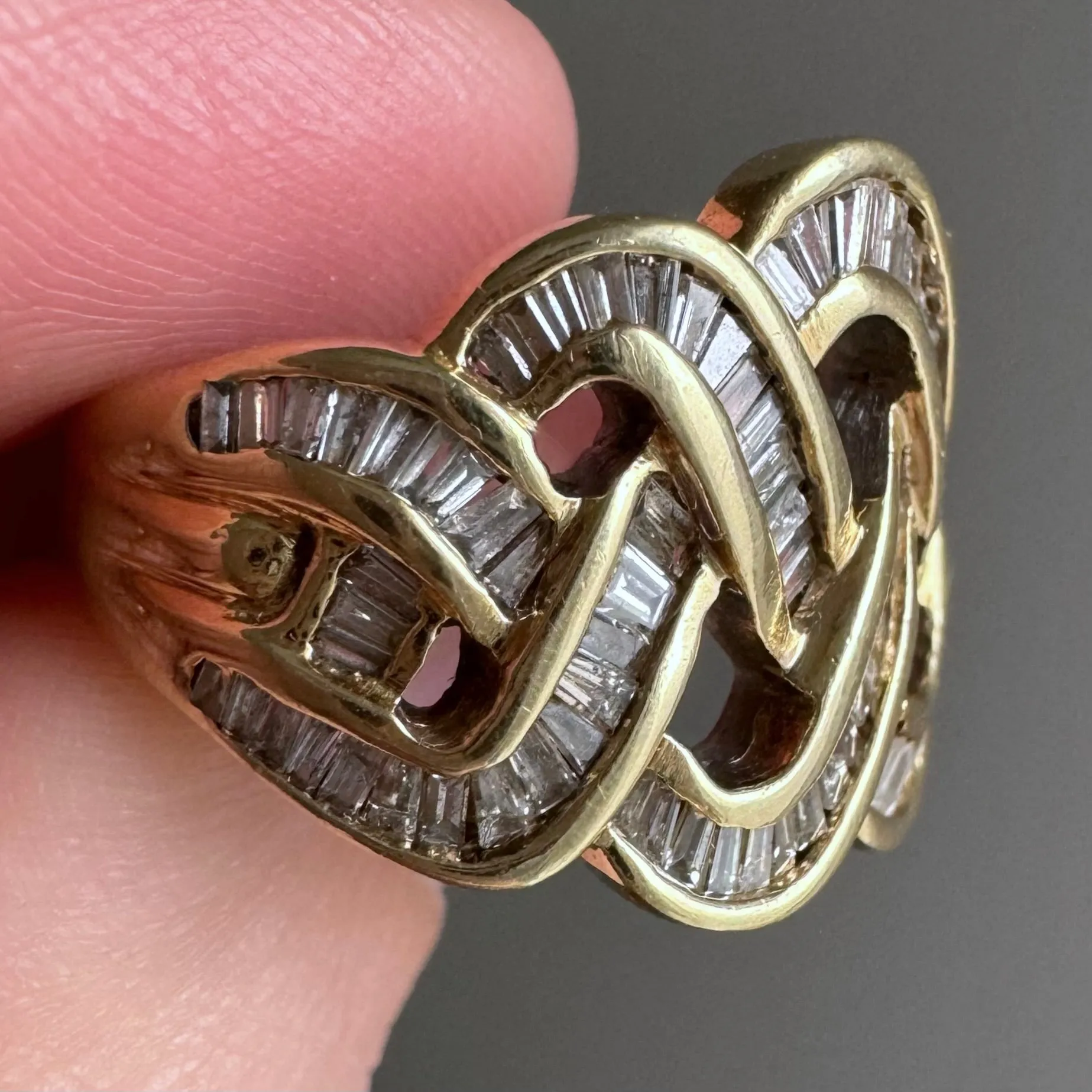 V I N T A G E // like a pretzel / 14k and baguette diamond very wide braided ring / size 6 to 6.5